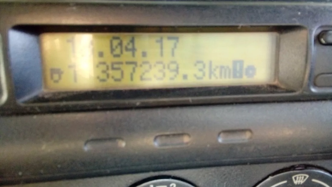 Volkswagen VW 18310 - 02/02 11