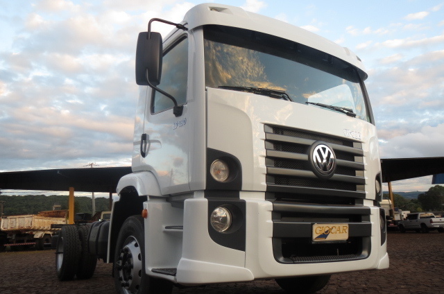 Volkswagen 15-180 E Constellation - 08/09 2