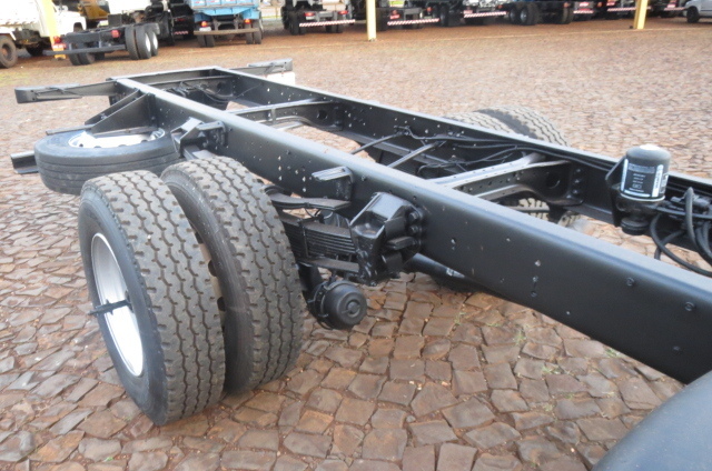 Volkswagen 15-180 E Constellation - 08/09 6