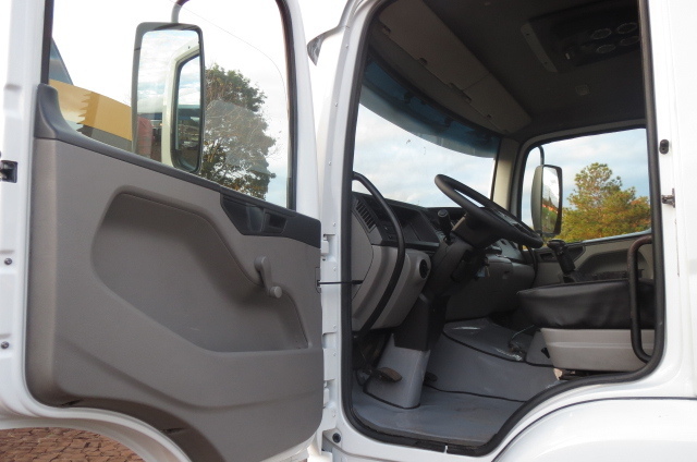 Volkswagen 15-180 E Constellation - 08/09 7