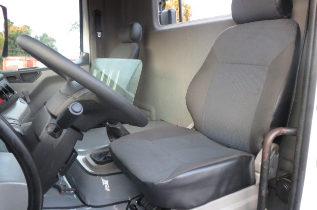 Volkswagen 15-180 E Constellation - 08/09 11
