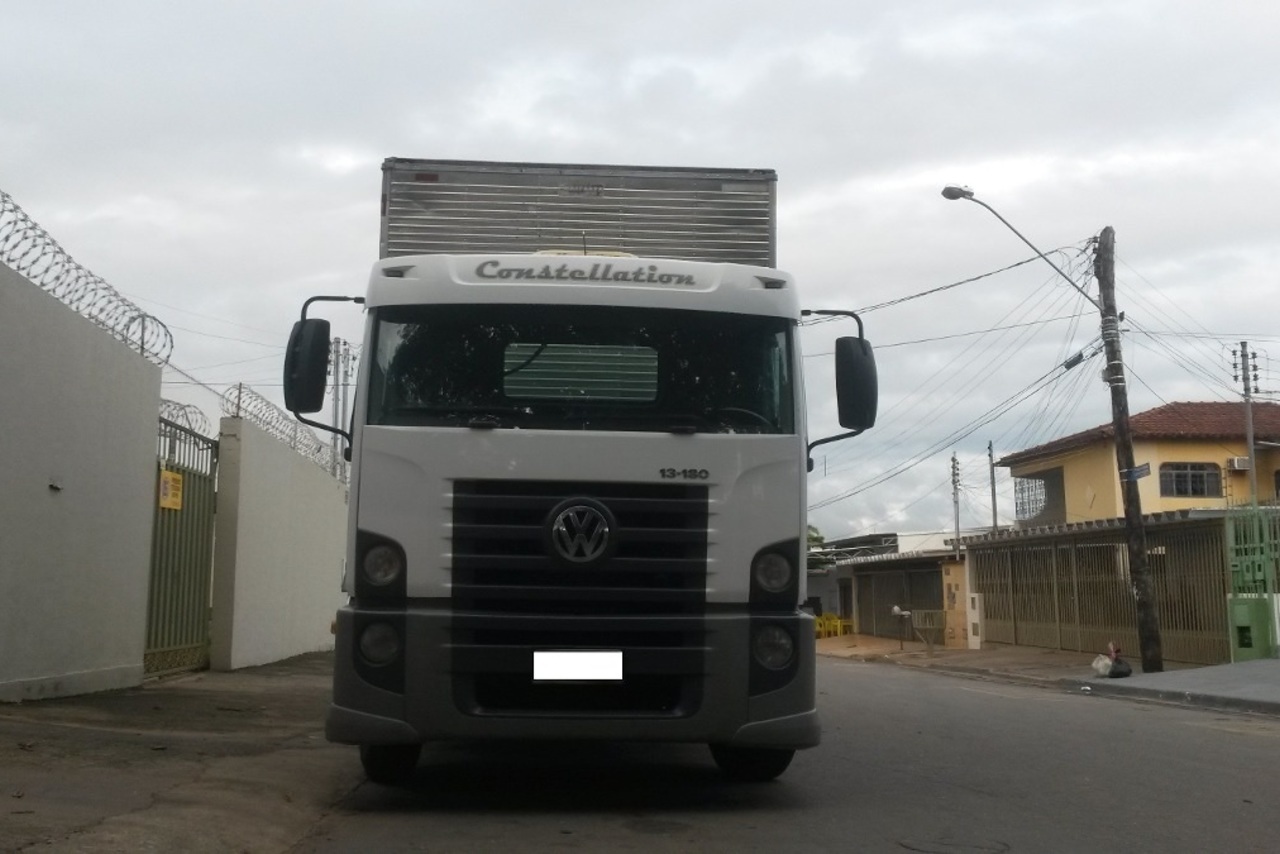 Volkswagen 13-180 - 08/09 3