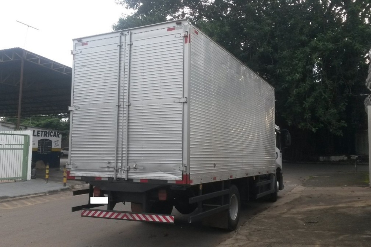 Volkswagen 13-180 - 08/09 4