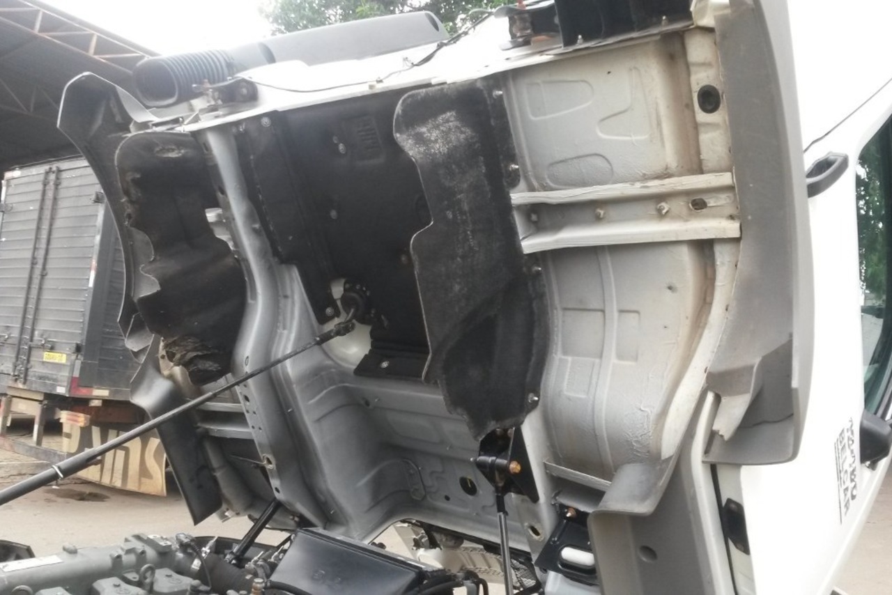 Volkswagen 13-180 - 08/09 9