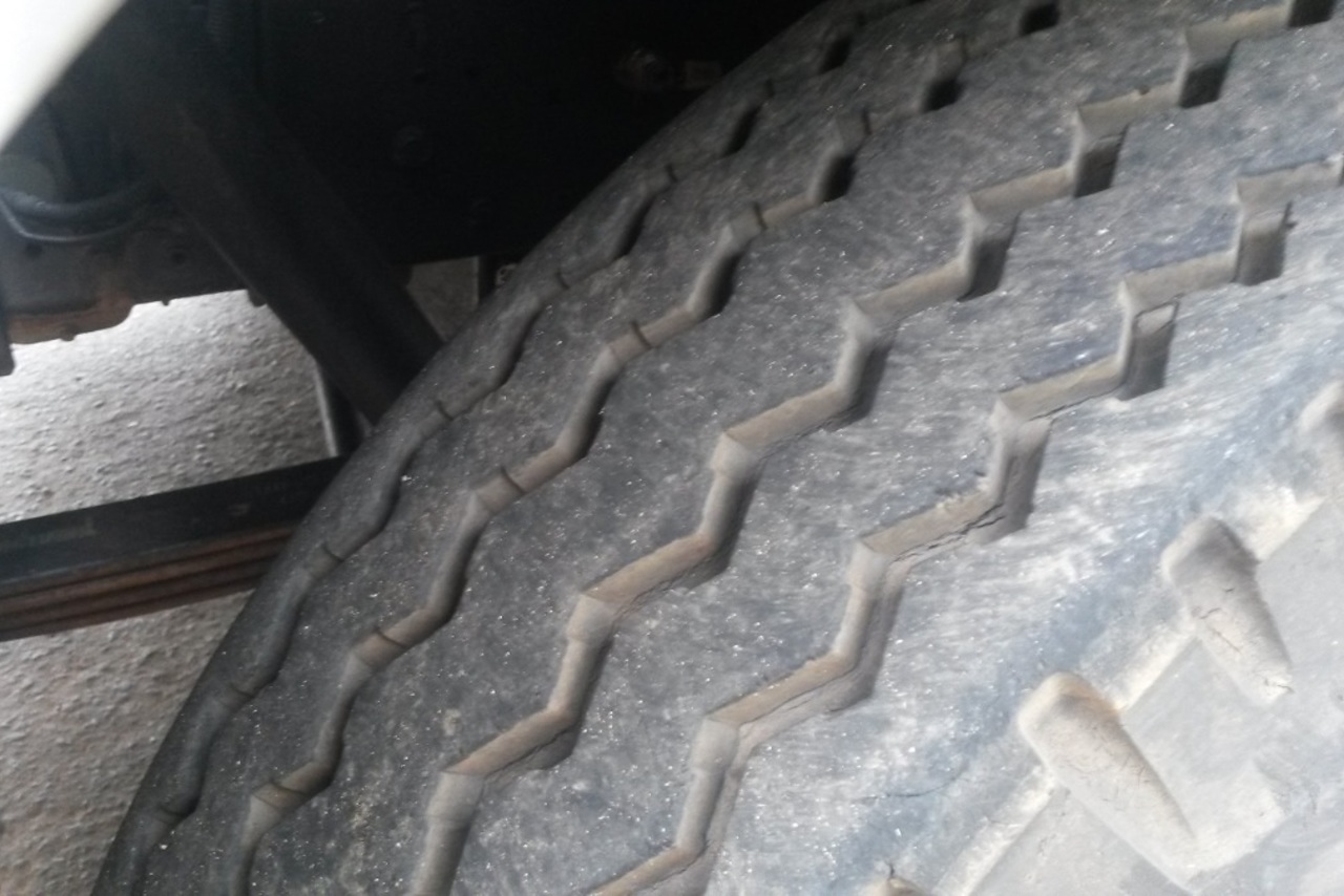 Volkswagen 13-180 - 08/09 10