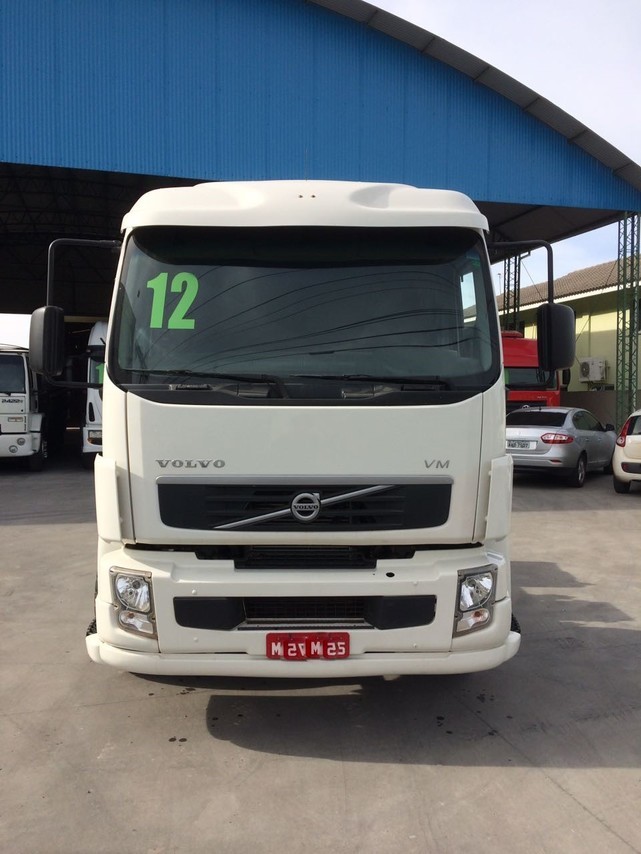 Volvo VM 270 - 12/12 6