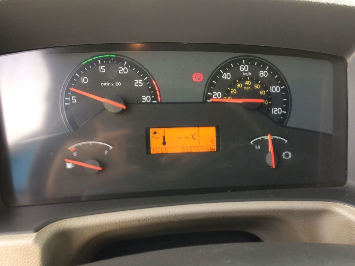 Volvo VM 270 - 12/12 12