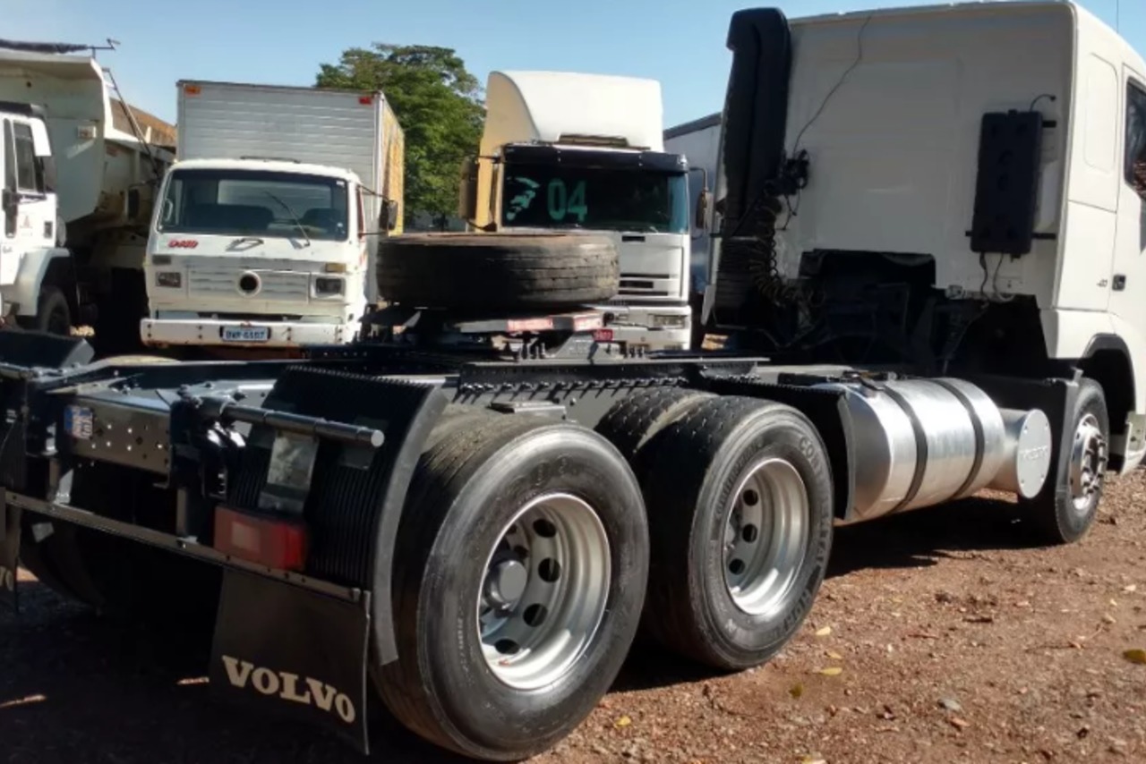 Volvo FH12 420 - 06/06 4