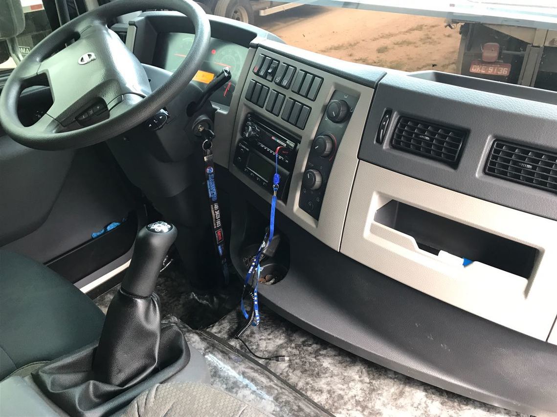 Volvo VM 270 - 14/14 7