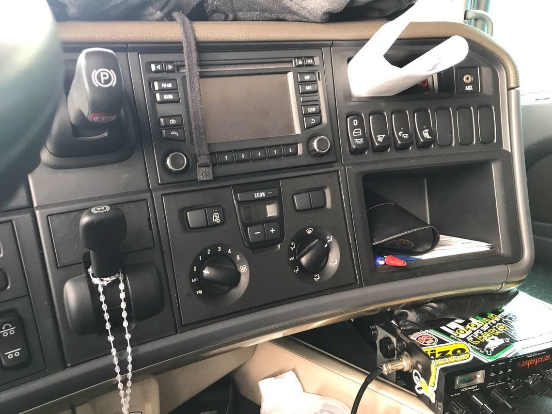 Scania 440 - 14/14 15