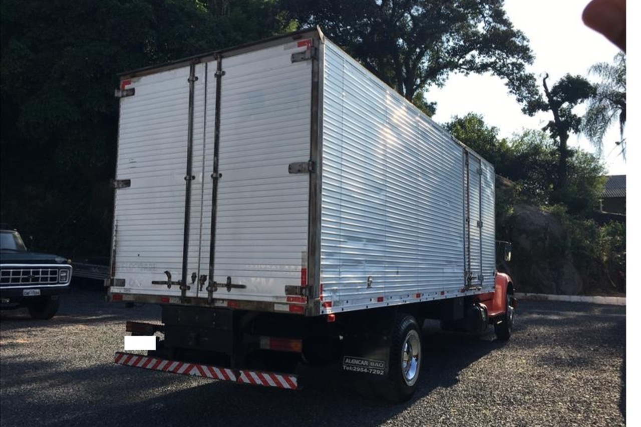 Ford F14000 - 93/93 6