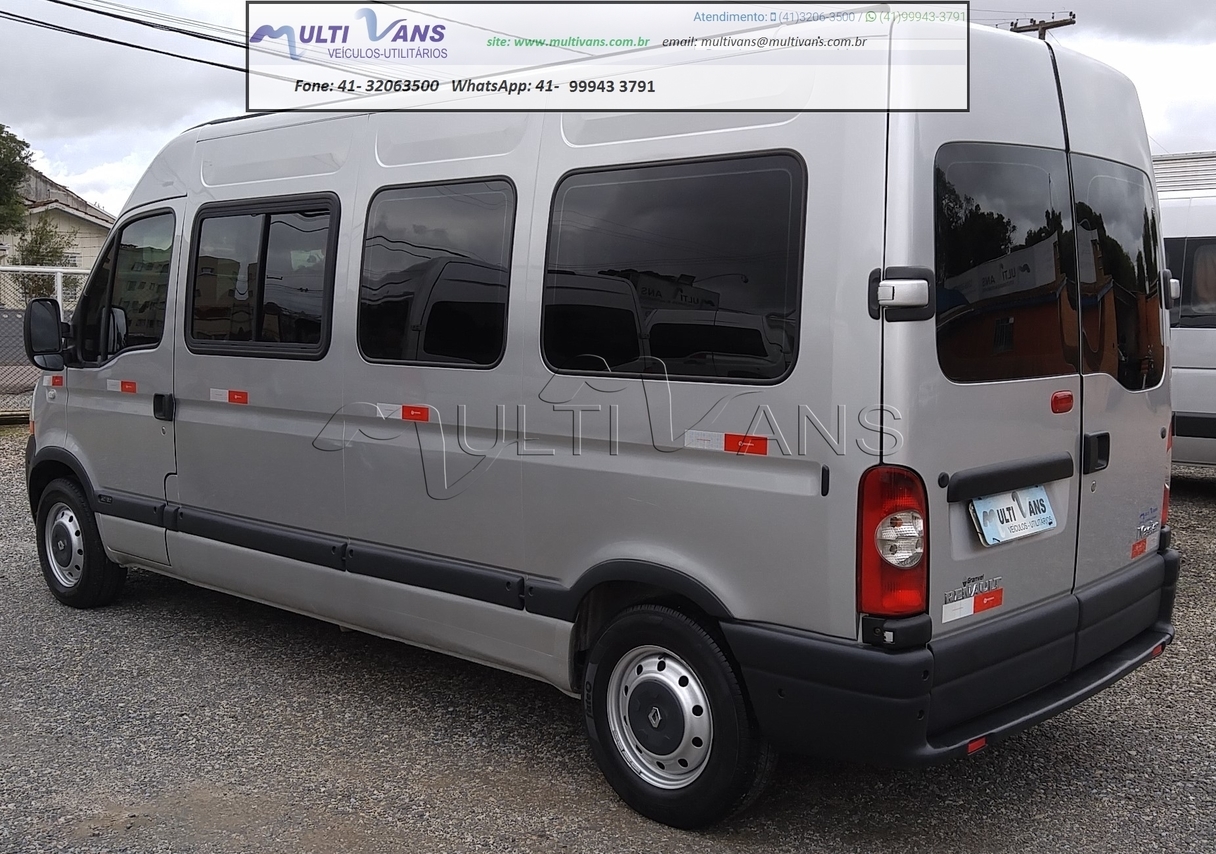Renault Master Minibus - 13/13 2