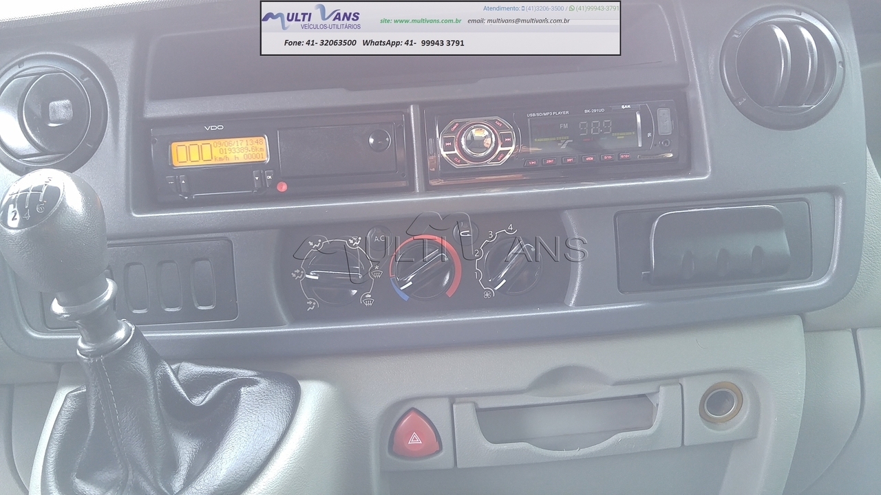 Renault Master Minibus - 13/13 18