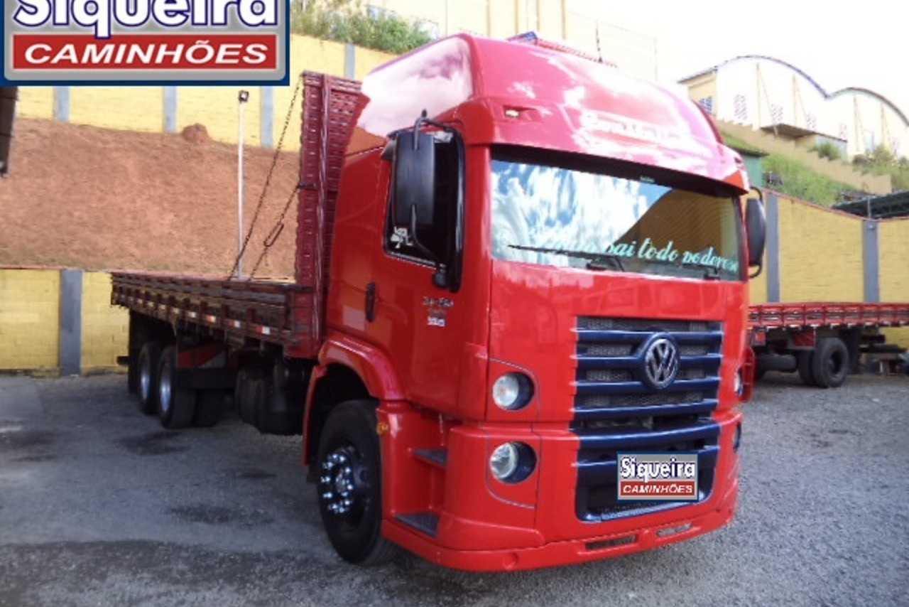 Volkswagen 24-250 E Constellation 3-Eixos - 11/12 1