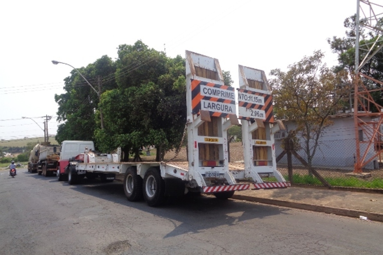 Ford Cargo4331 - 03/03 2
