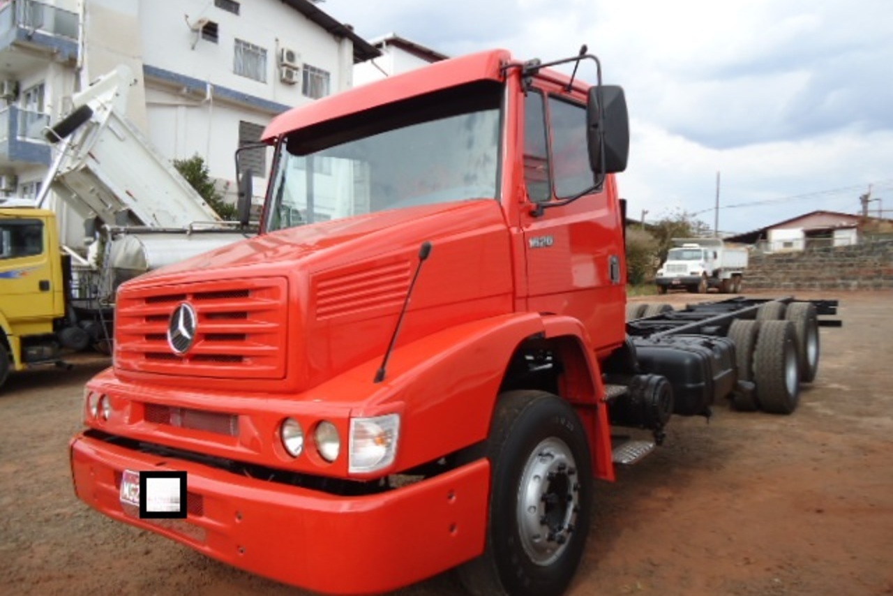 Mercedes Benz MB 1620 - 03/03 3