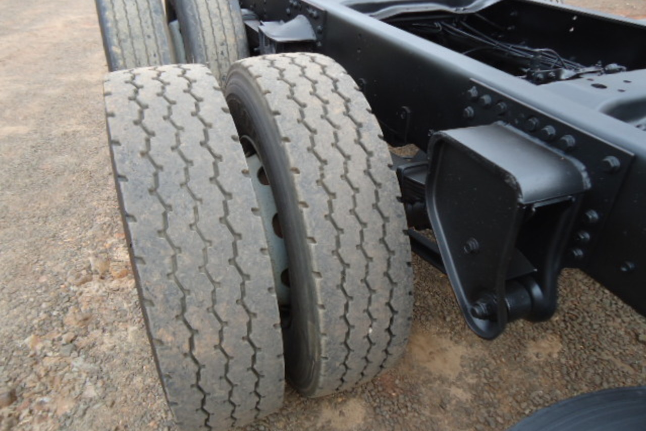 Mercedes Benz MB 1620 - 03/03 8