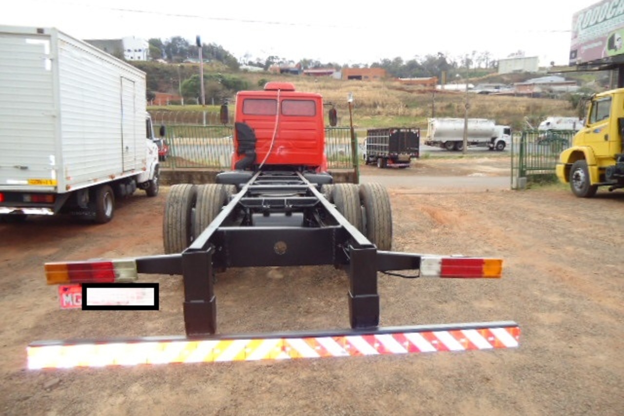 Mercedes Benz MB 1620 - 03/03 9