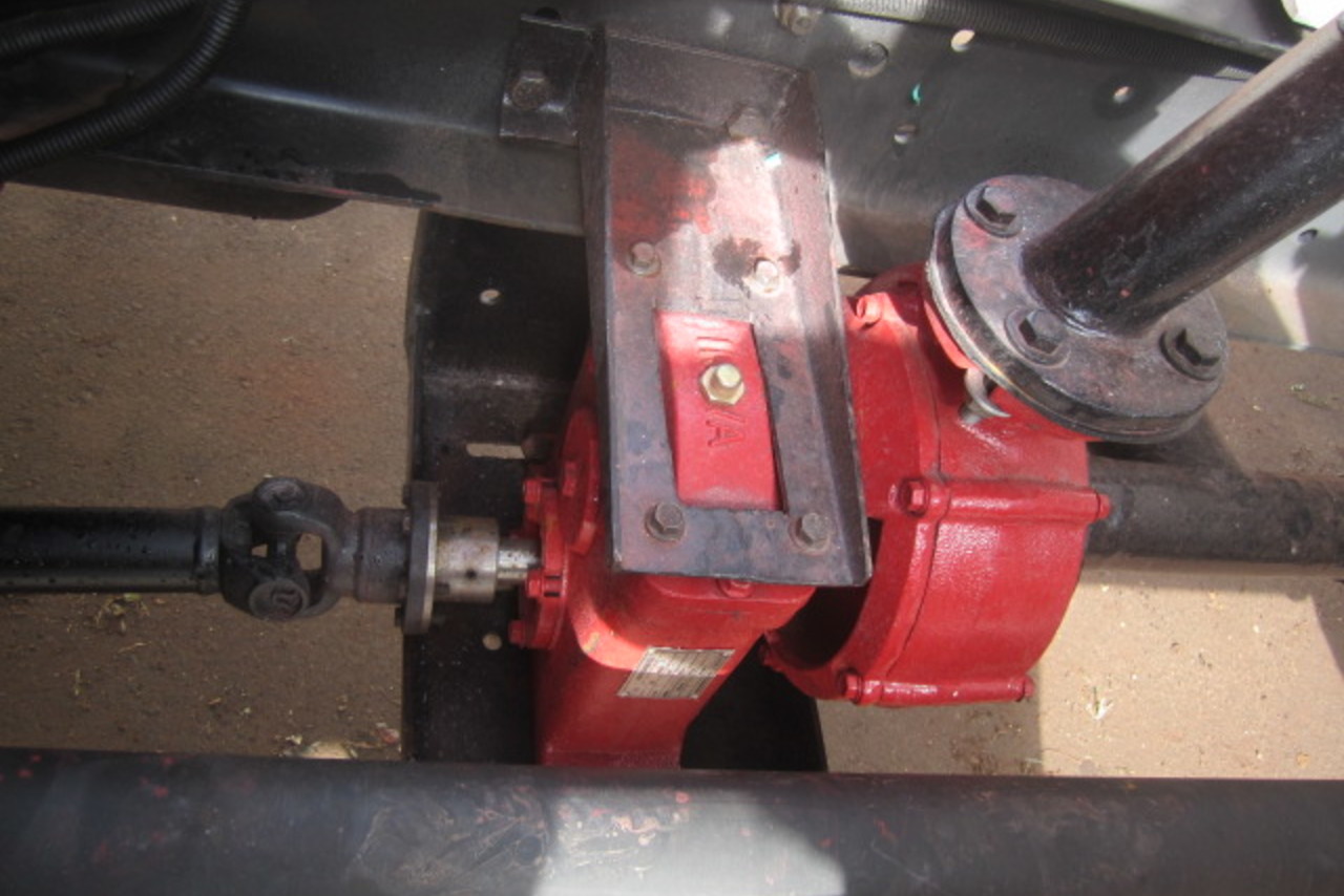 Ford F12000 - 95/95 15