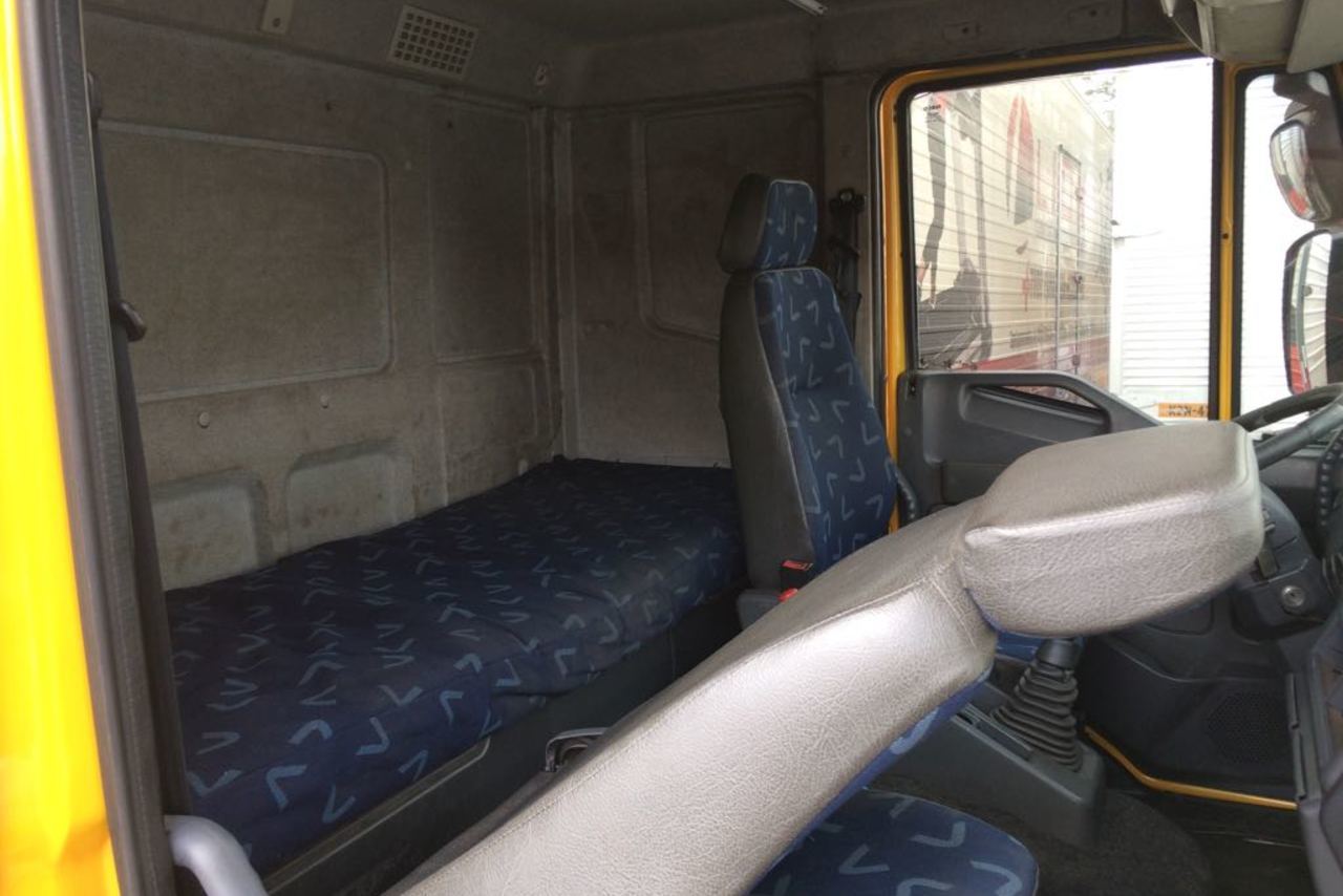 Iveco Tector 240 - 10/10 20