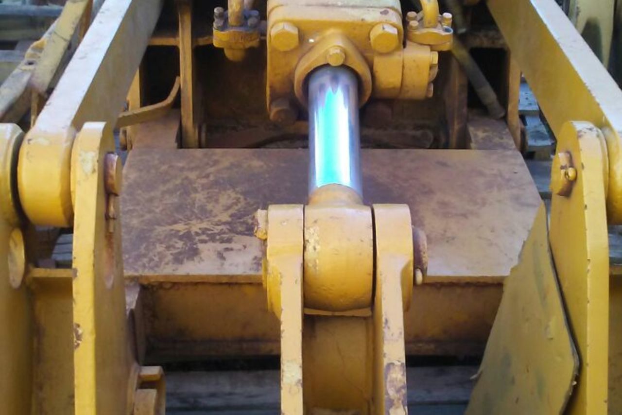 Caterpillar Ripper 3 Dentes  - 00/00 2