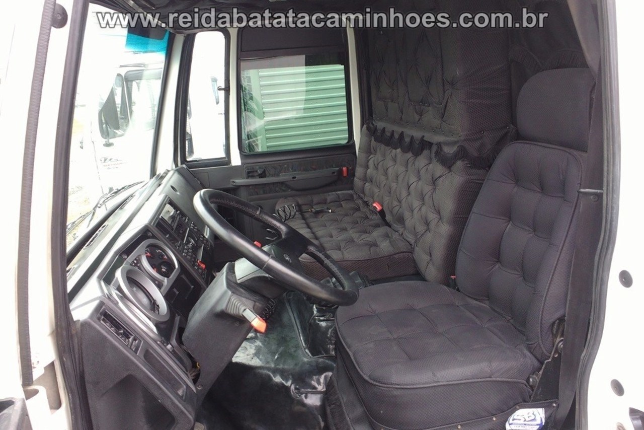 Ford Cargo2428 - 10/10 18