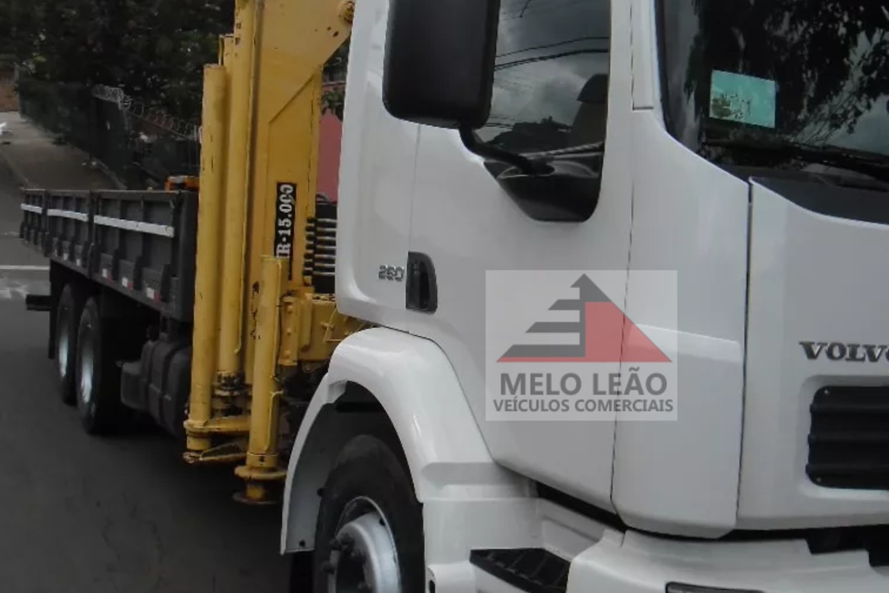 Volvo VM260 - 08/08 4
