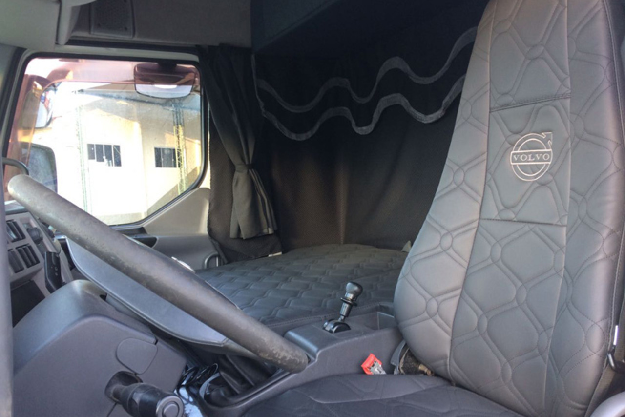 Volvo VM 270 - 12/12 9