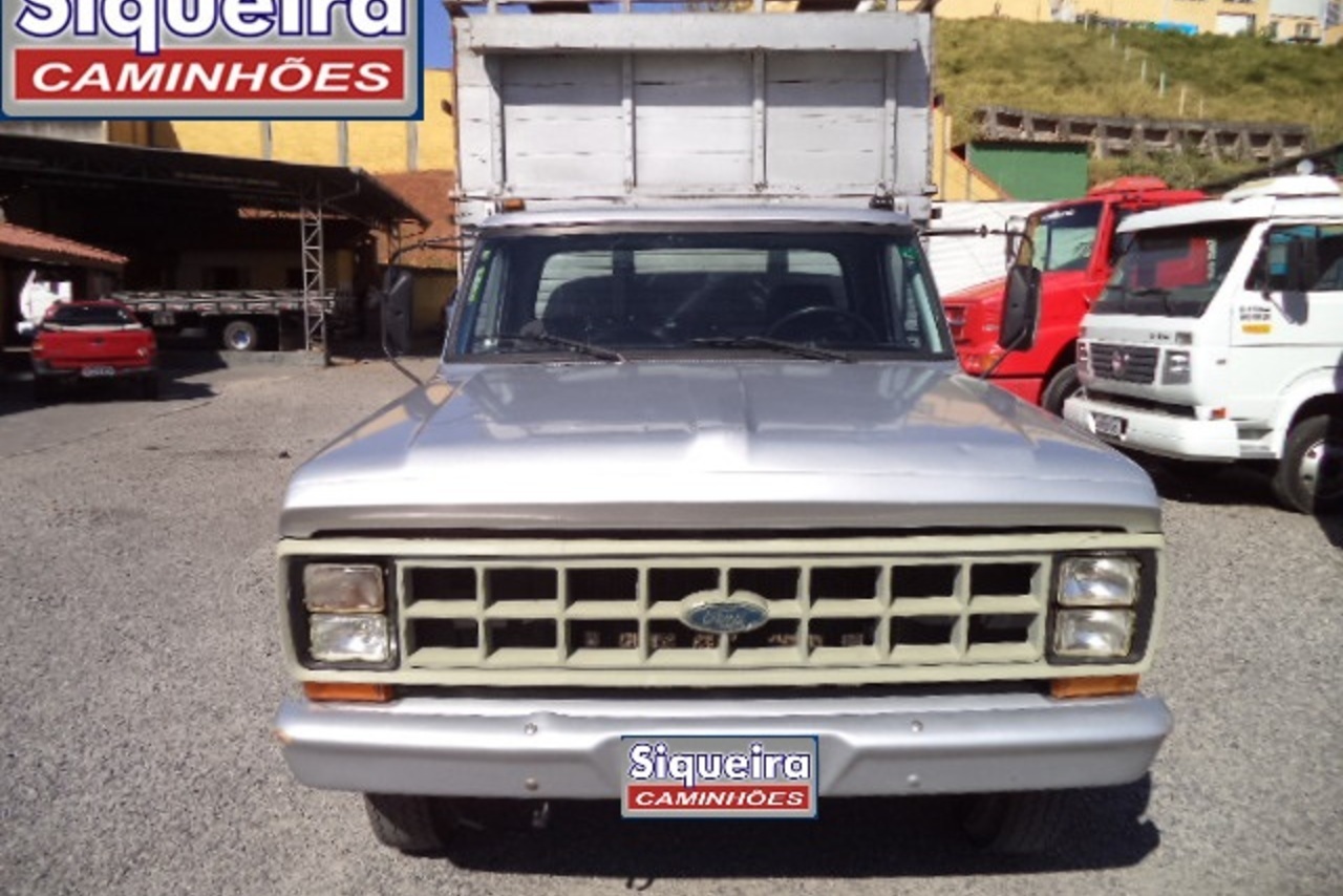 Ford F4000 - 89/89 5