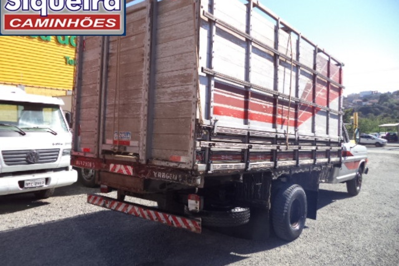 Ford F4000 - 89/89 15