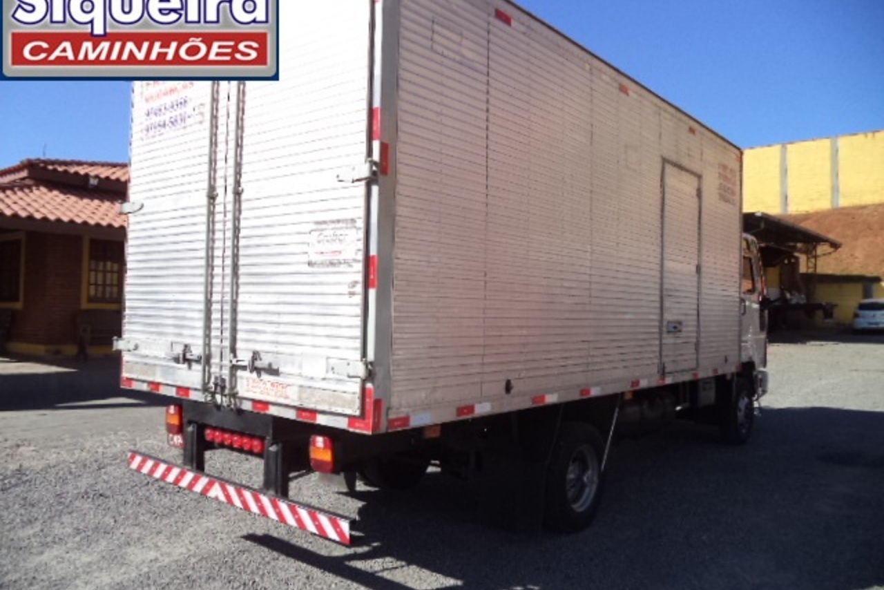 Ford Cargo815 - 06/06 6