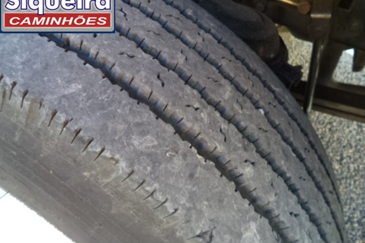 Ford Cargo815 - 06/06 7