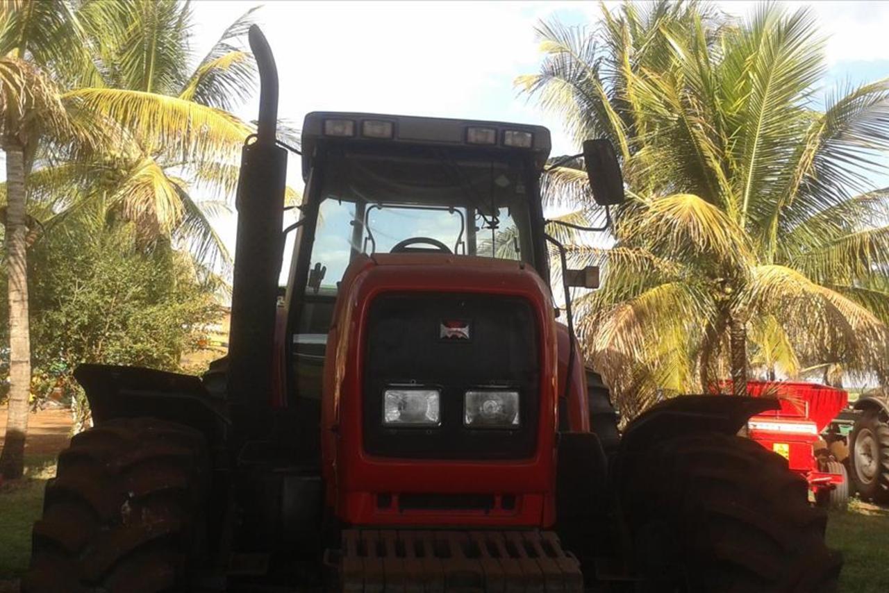 Massey Ferguson 6350 - 09/09 2