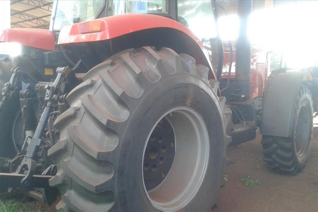 Massey Ferguson 6350 - 09/09 10