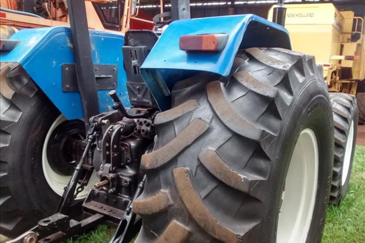 New Holland 7630 - 10/10 8