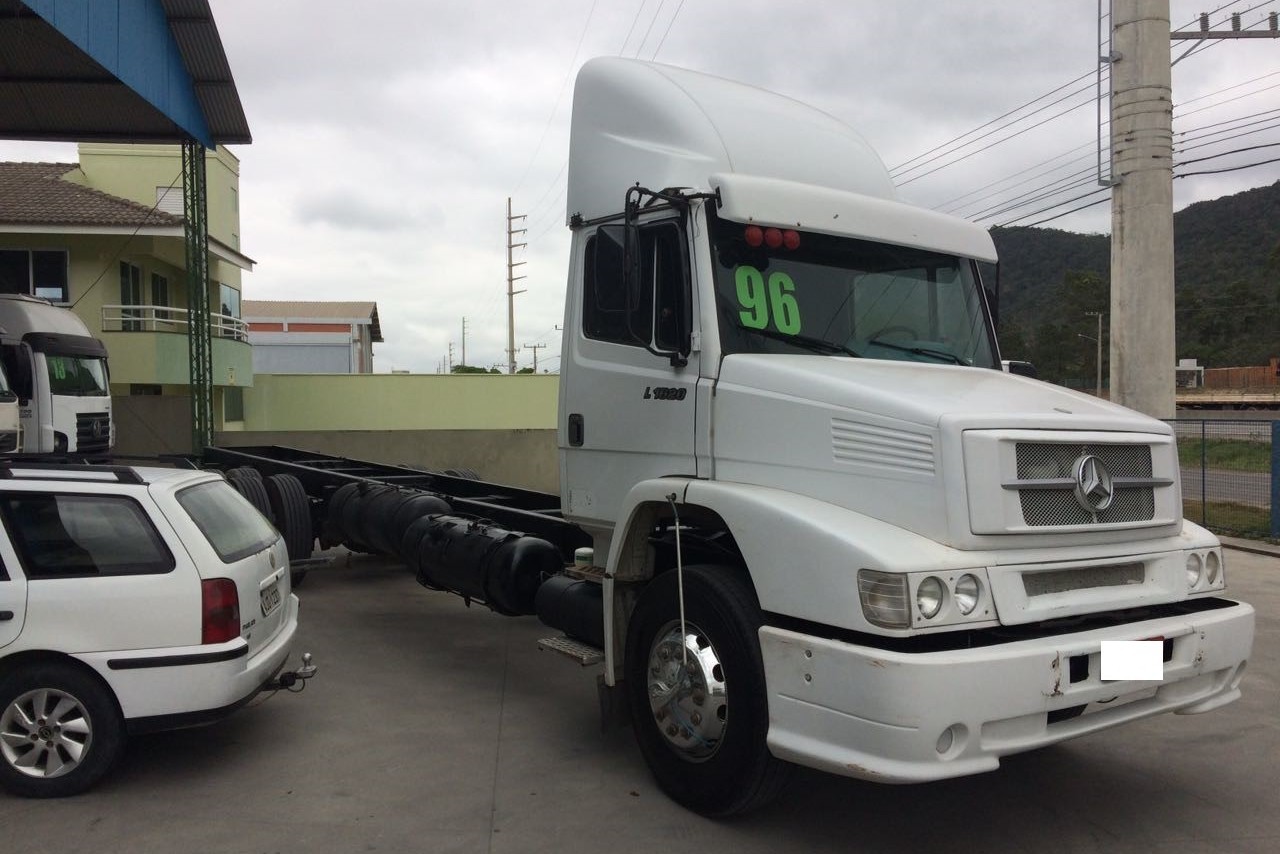 Mercedes Benz MB 1620 - 96/96 4