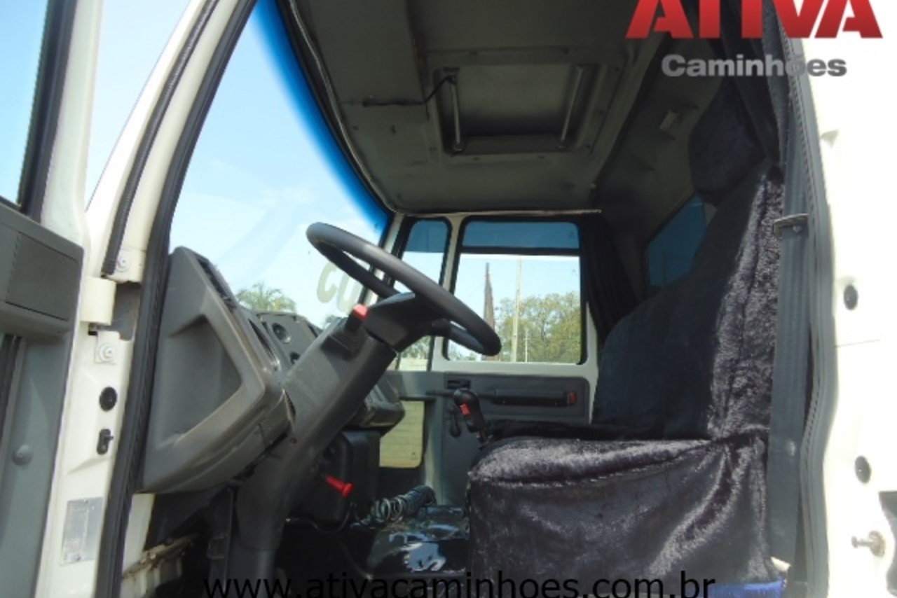 Ford Cargo1722 - 03/03 7