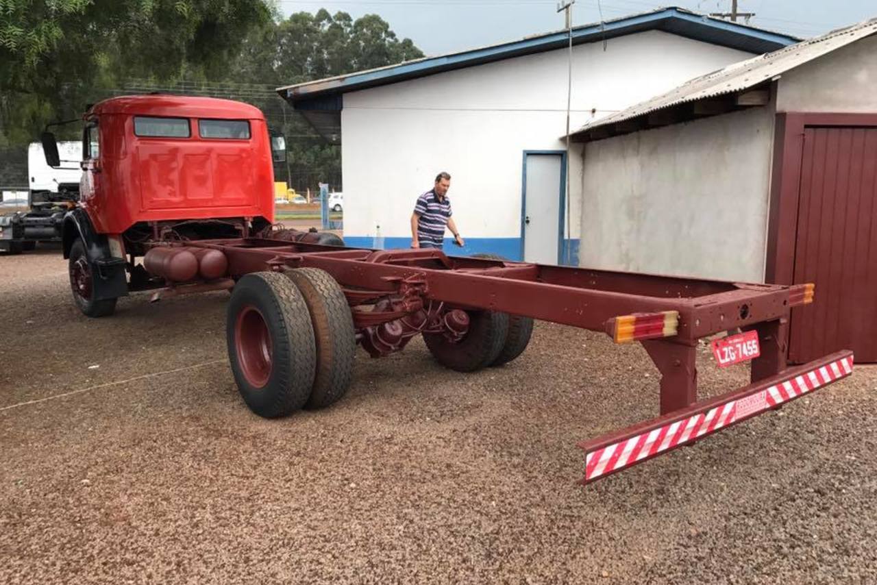 Mercedes Benz MB 1313 - 76/76 15