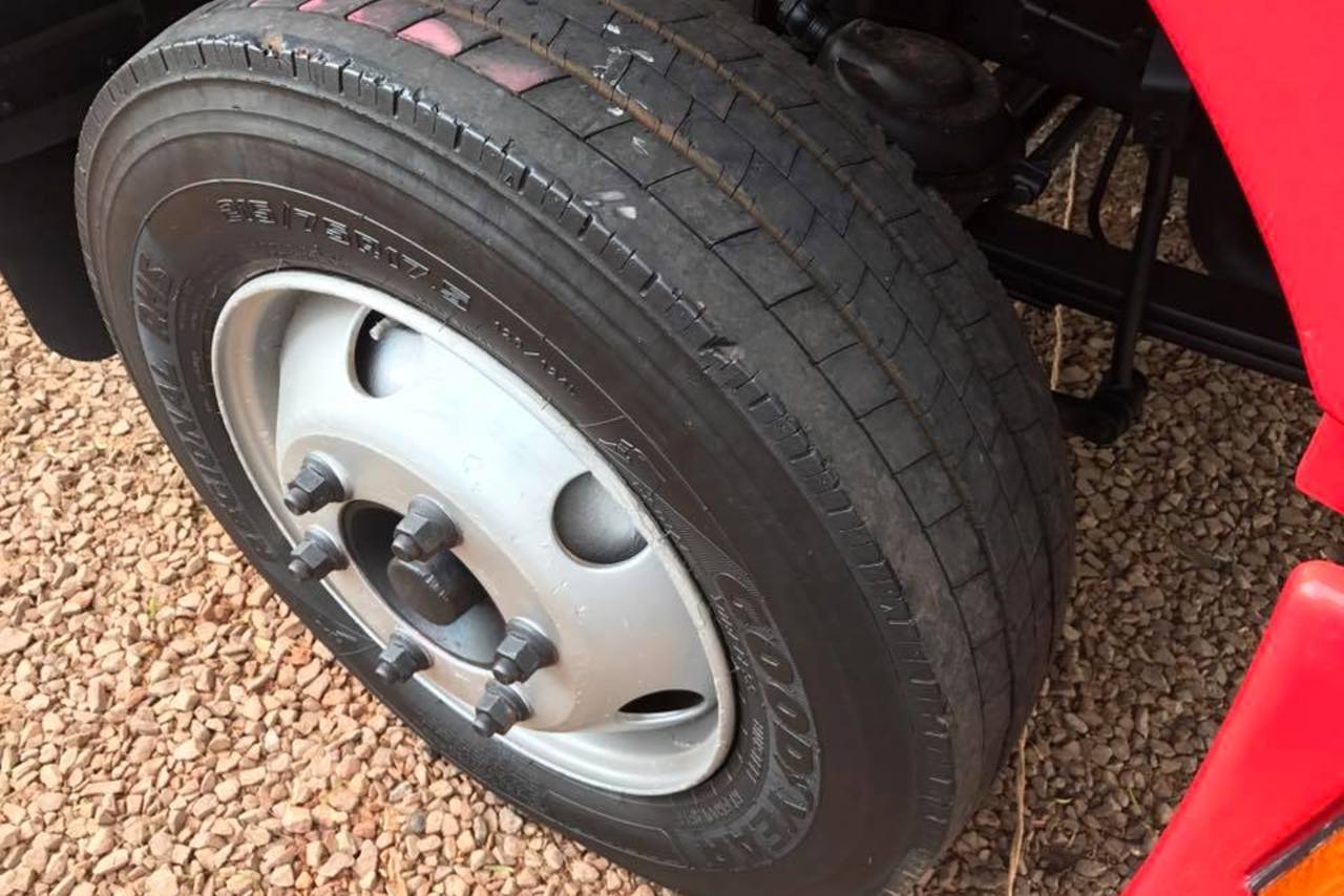 Ford Cargo815 - 04/04 10