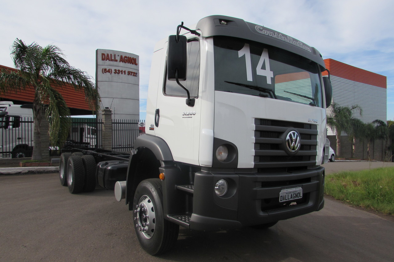 Volkswagen 31-280 E Constel. 6x4 - 14/14 2