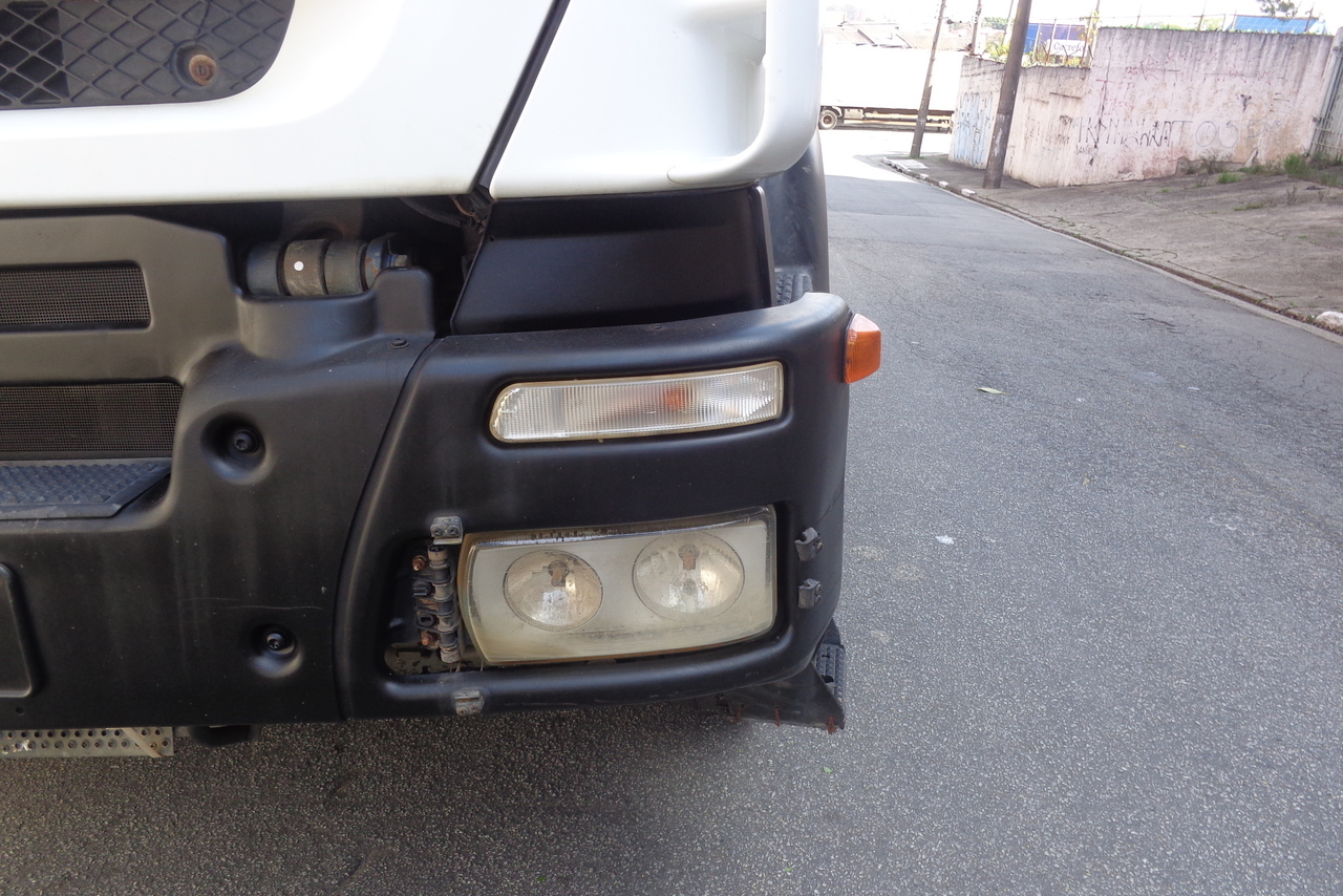 Iveco Trakker 380 - 09/09 5