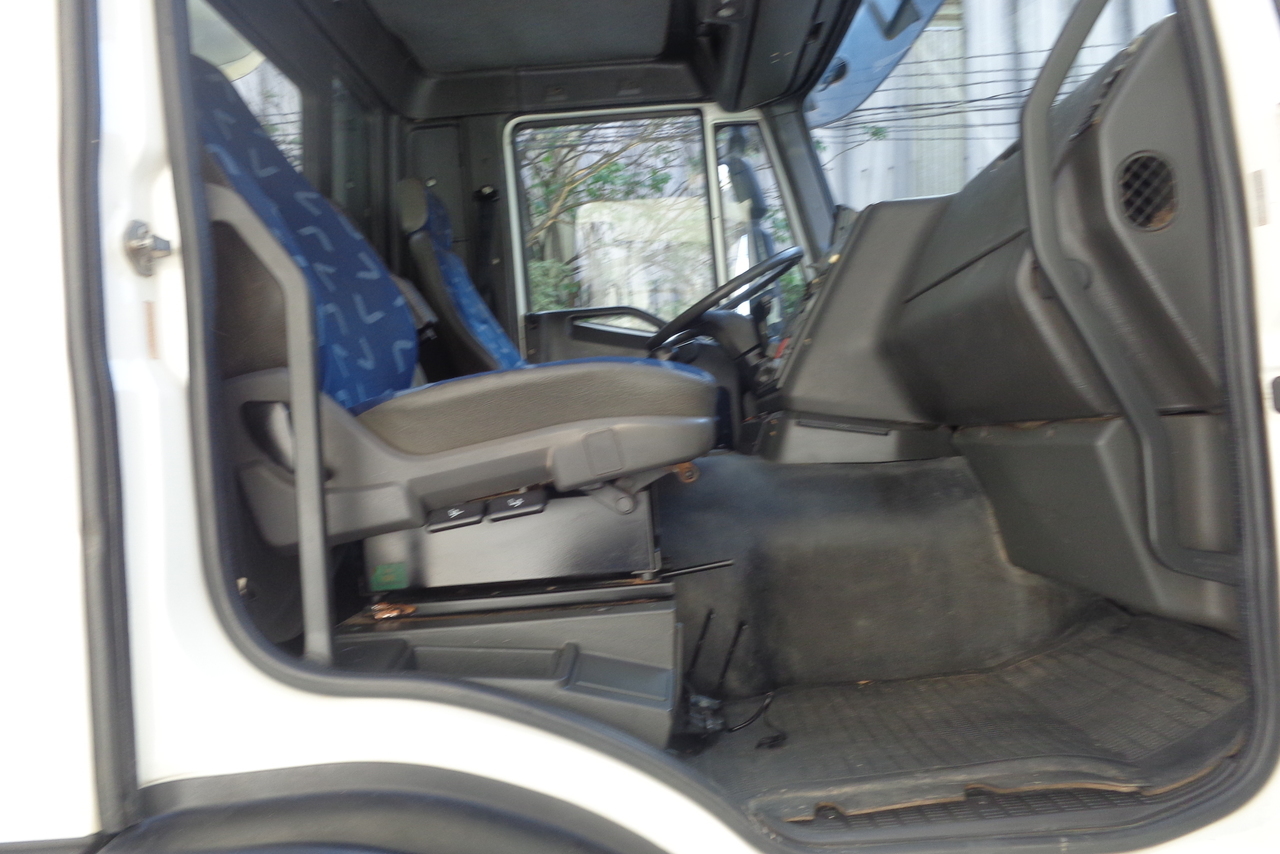 Iveco Trakker 380 - 09/09 21