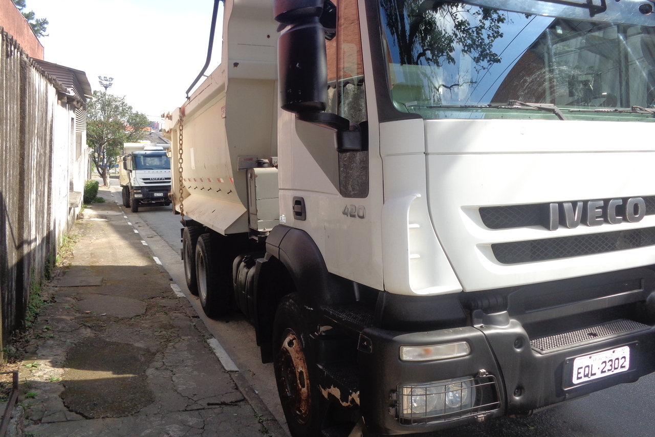 Iveco Trakker 380 - 09/09 18