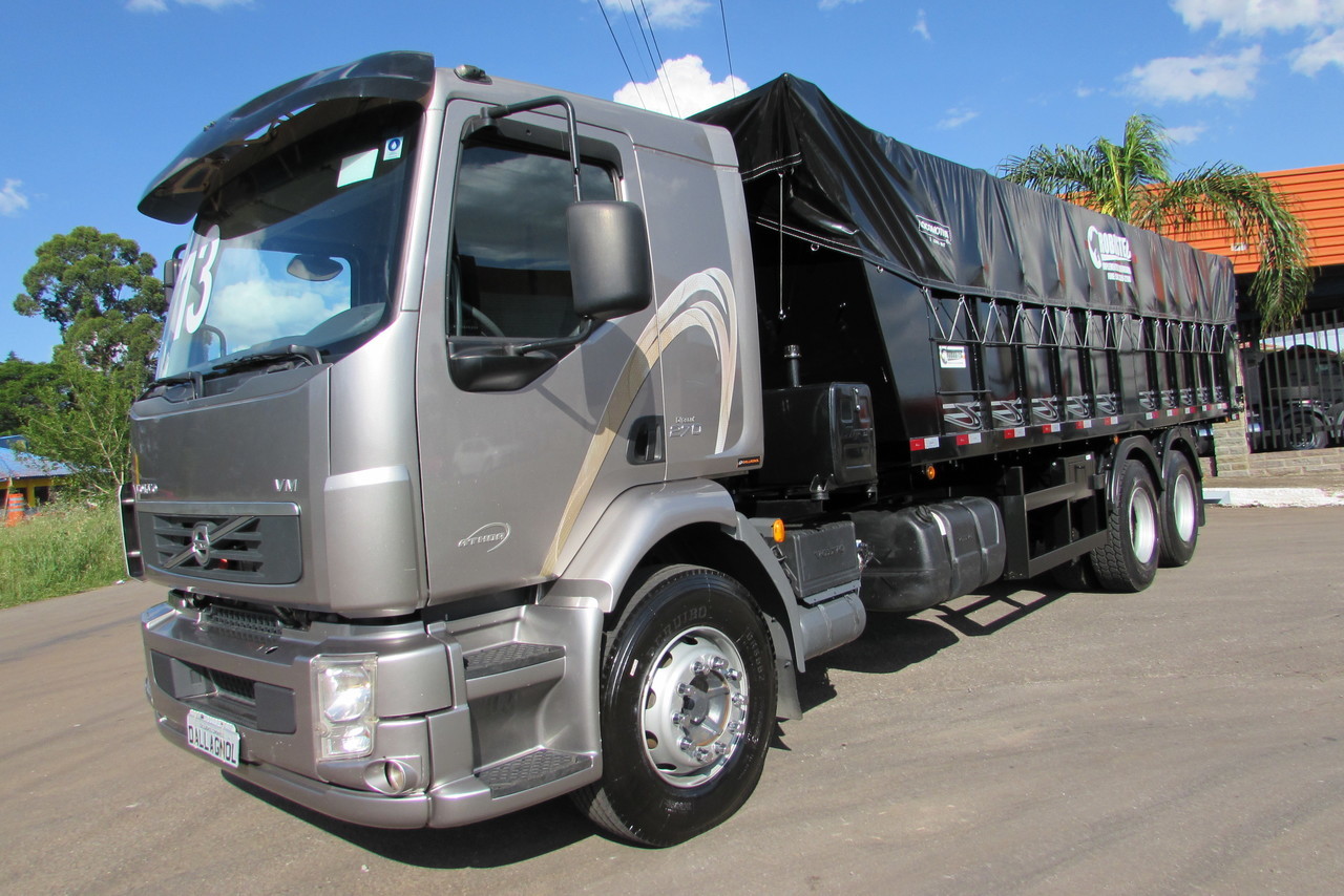 Volvo VM 270 - 13/13 8