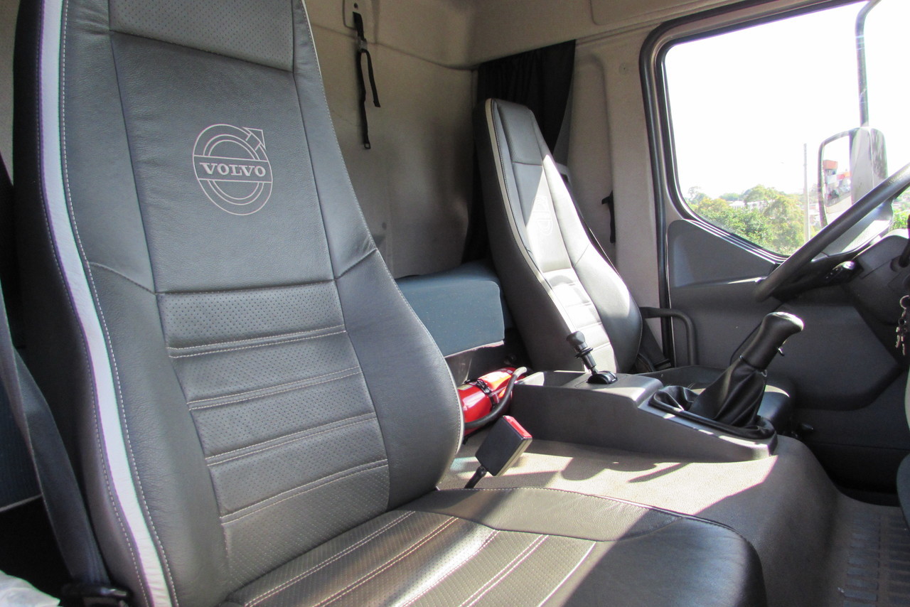Volvo VM 270 - 13/13 17