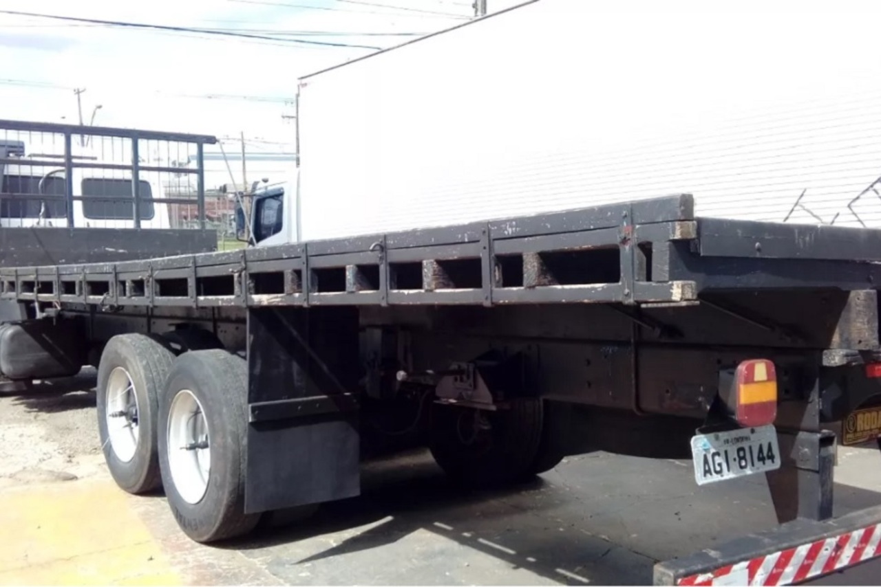 Ford Cargo3224 - 95/95 2