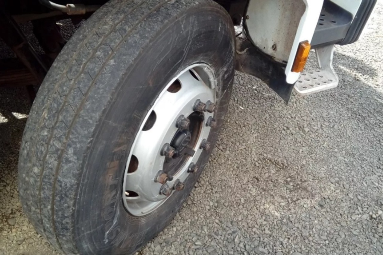 Ford Cargo3224 - 95/95 13