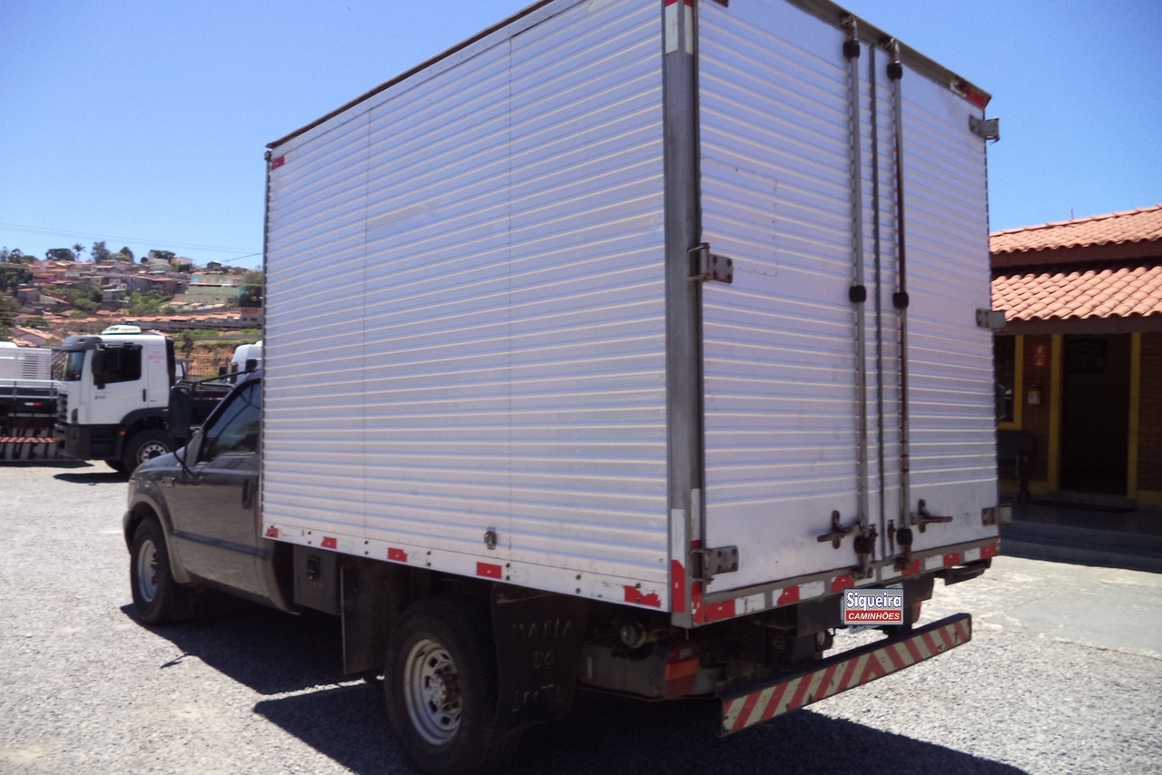 Ford F350 - 02/02 7