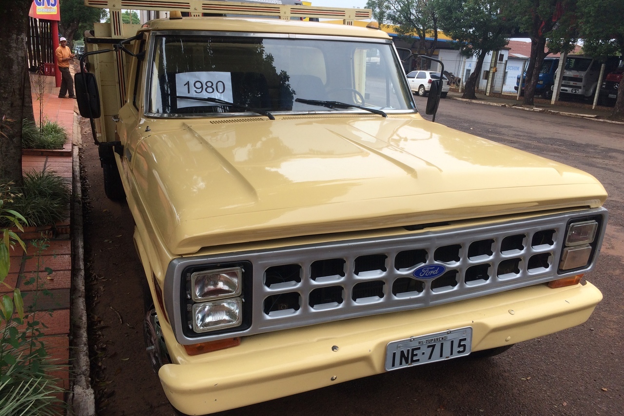Ford F4000 - 80/80 2