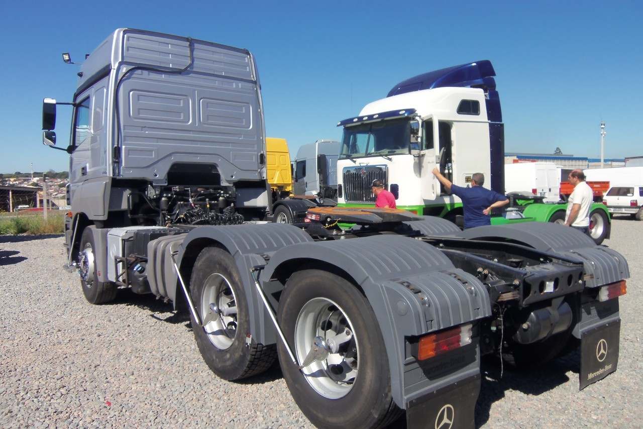 Mercedes Benz Axor 2544 - 16/16 5